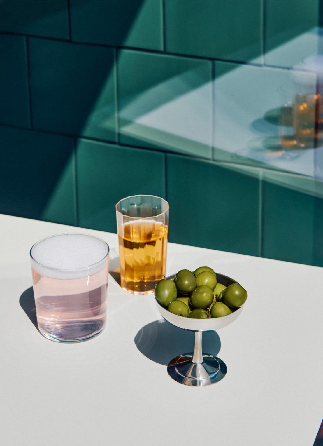 Hay Angle Medium longdrinkglas set van 4 - achterkant transparant