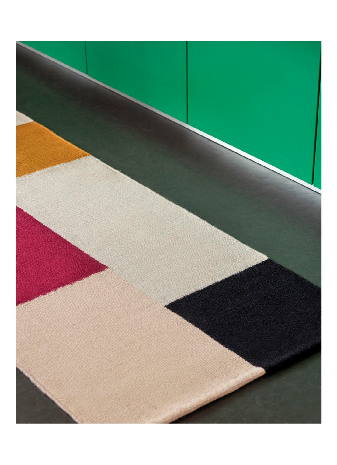 Hay Ethan Cook Flat Works vloerkleed  - voorkant 2 steenrood
