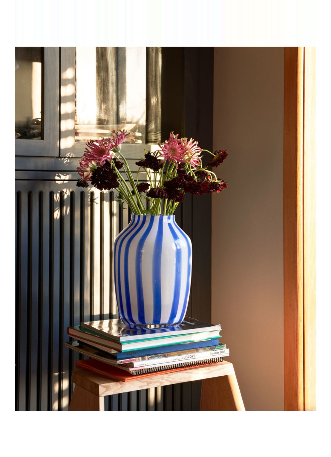 Hay Juice High vaas 28 cm - detail 2 blauw