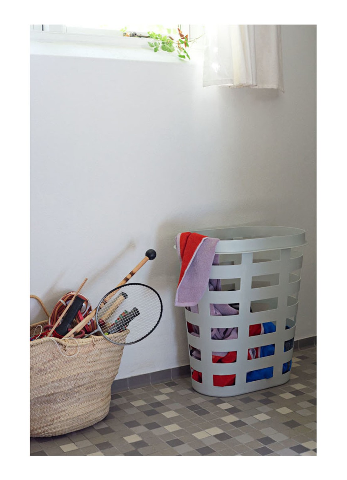 Hay Laundry Basket L wasmand 62,5 cm  - detail 3 lichtgrijs