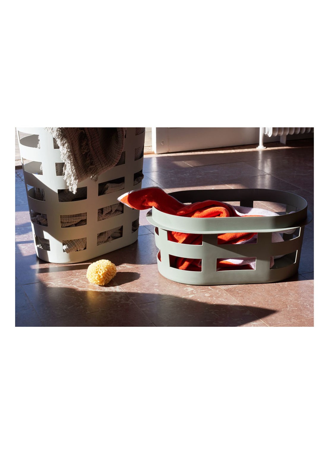 Hay Laundry Basket S wasmand 58 x 38 cm - detail legergroen