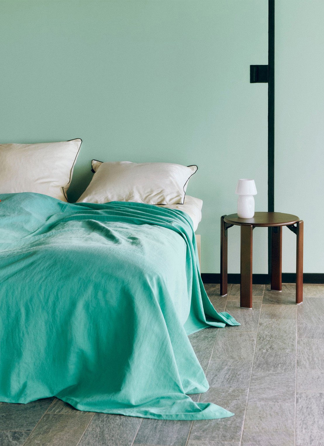 Hay Linen bedsprei 240 x 260 cm - voorkant 2 groen