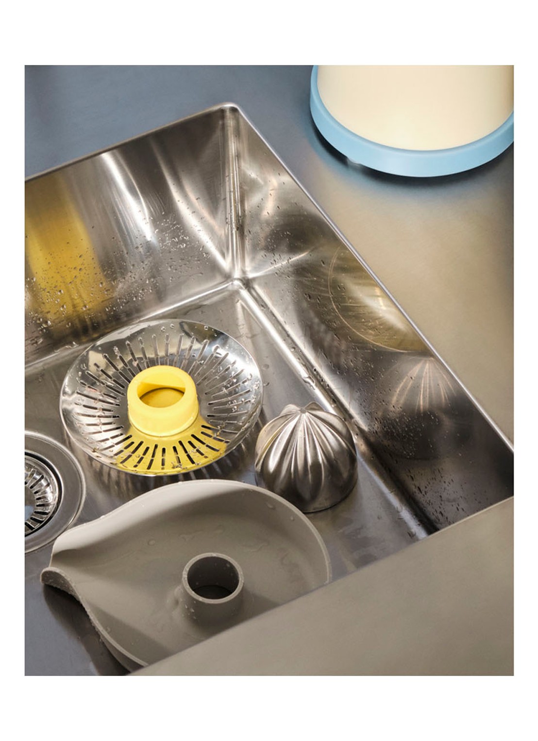 Hay Sowden Juicer citruspers 541399 - detail 2 vanillegeel
