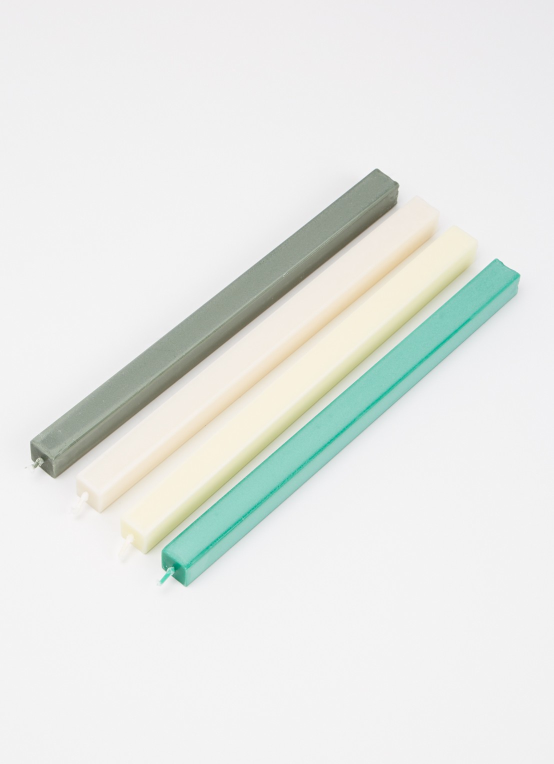 Hay Square kaars set van 4 - voorkant 2 groen
