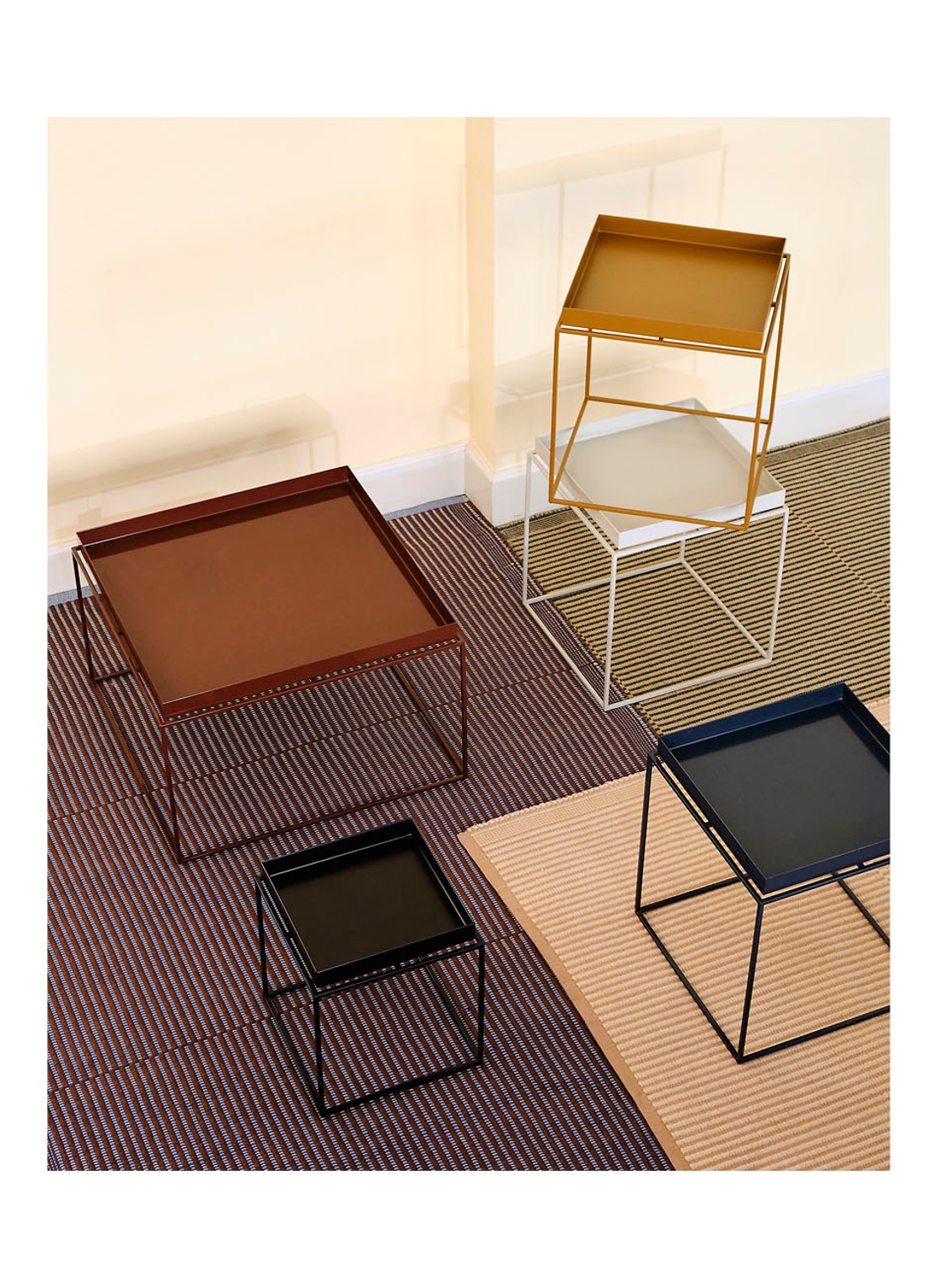 Hay Tray M bijzettafel 40 x 40 cm - voorkant 2 wit