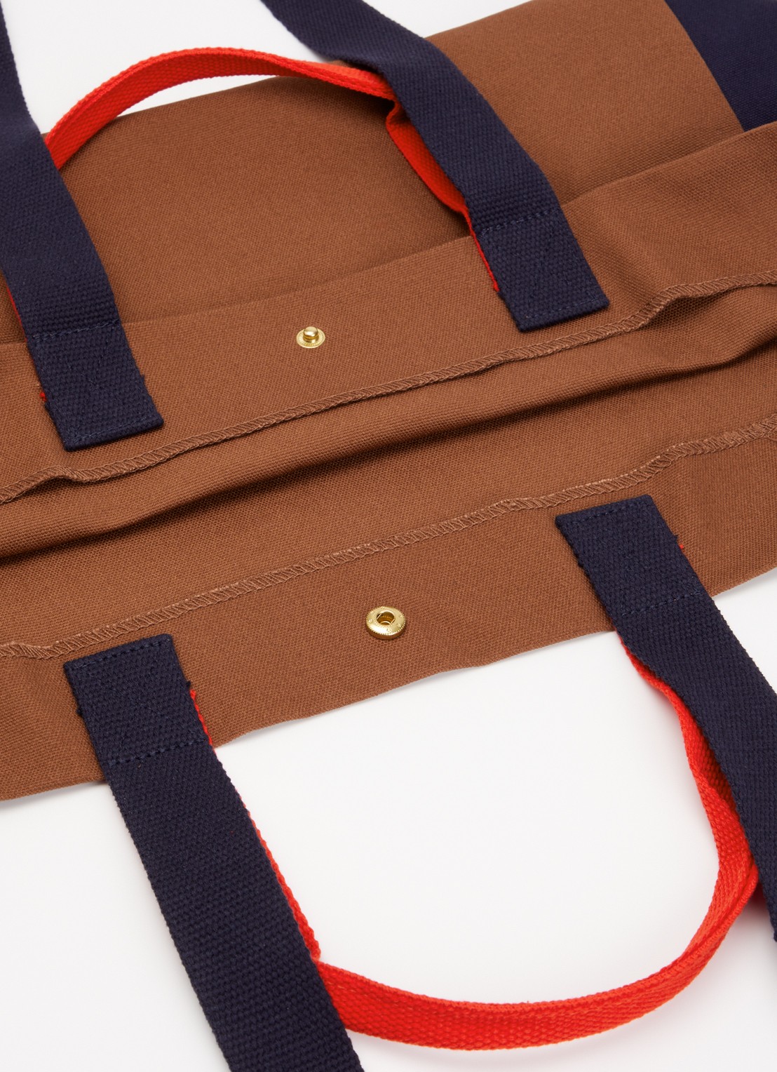 Hay Weekend Small shopper van canvas - detail bruin