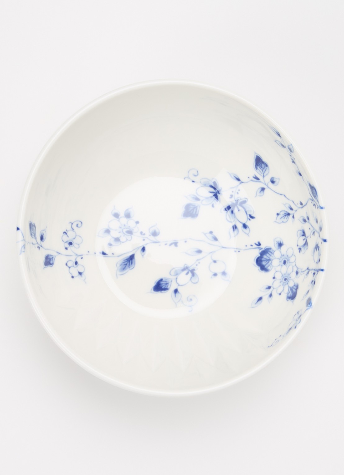 Heinen Delfts Blauw Blauw Vouw kom 16 cm  - voorkant 2 wit