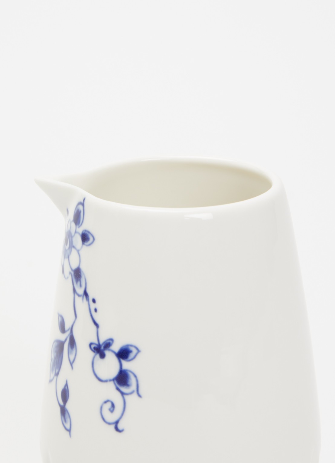Heinen Delfts Blauw Blauw Vouw melkkan 30 cl  - voorkant 2 wit
