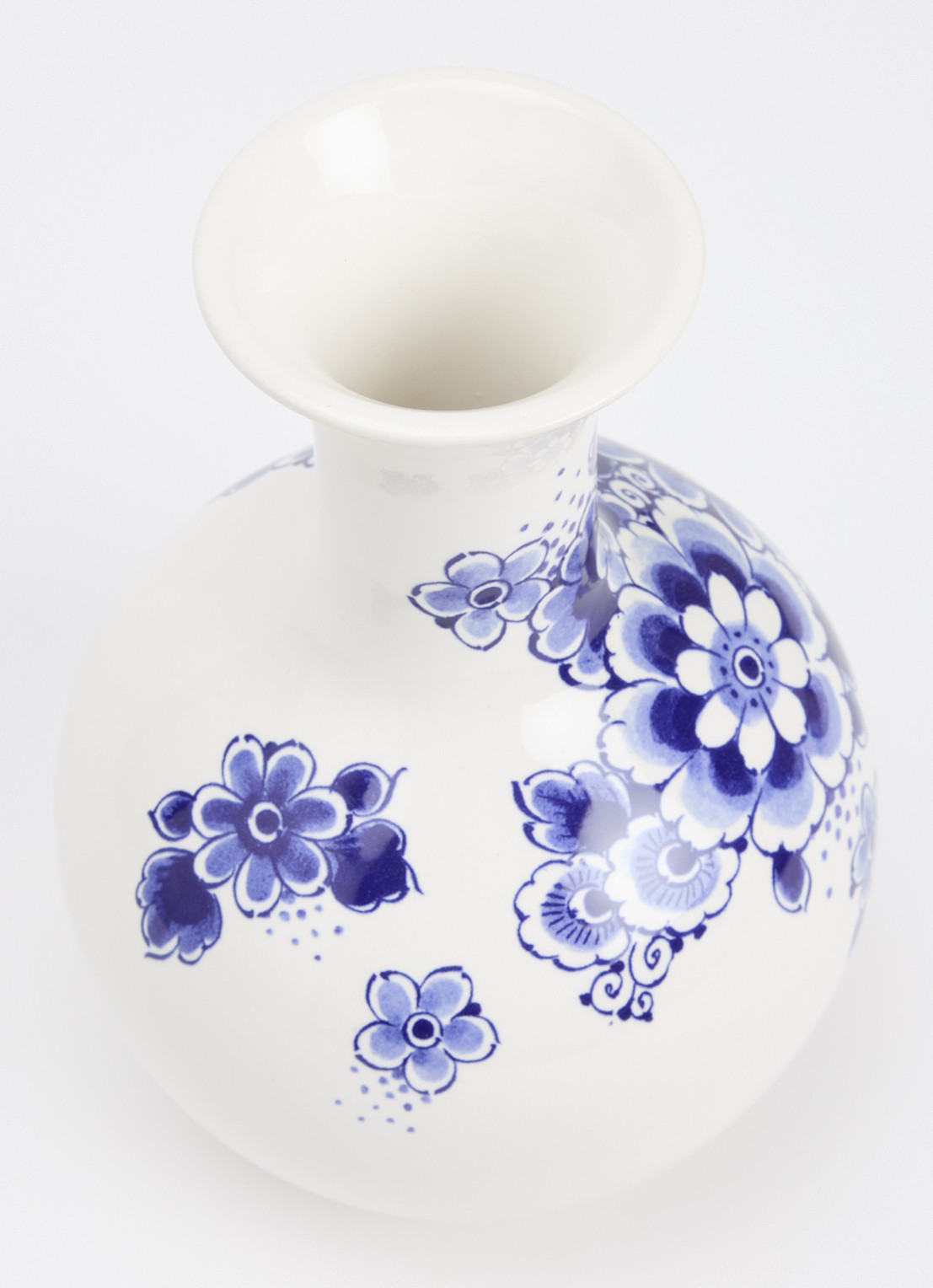 Heinen Delfts Blauw Bloemen vaas 20 cm - voorkant 2 blauw