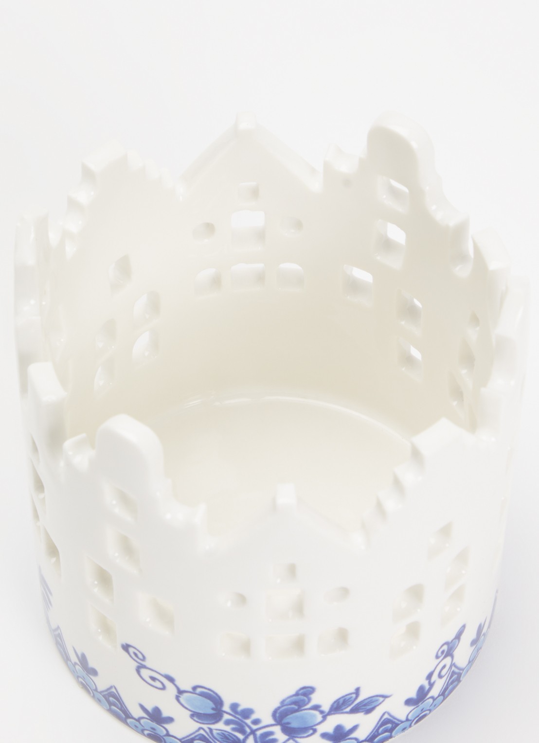 Heinen Delfts Blauw Huisje waxinelichthouder 9 cm - voorkant 2 gebroken wit
