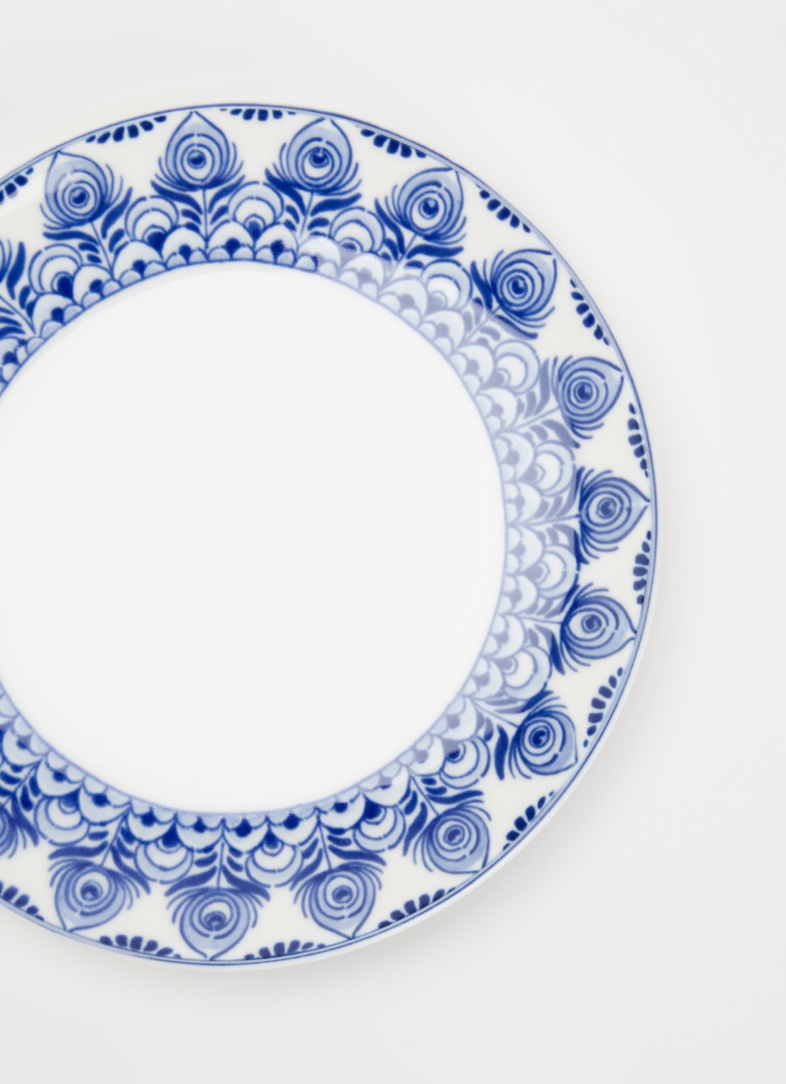 Heinen Delfts Blauw Paauw Blauw gebaksbordje 15 cm - detail wit