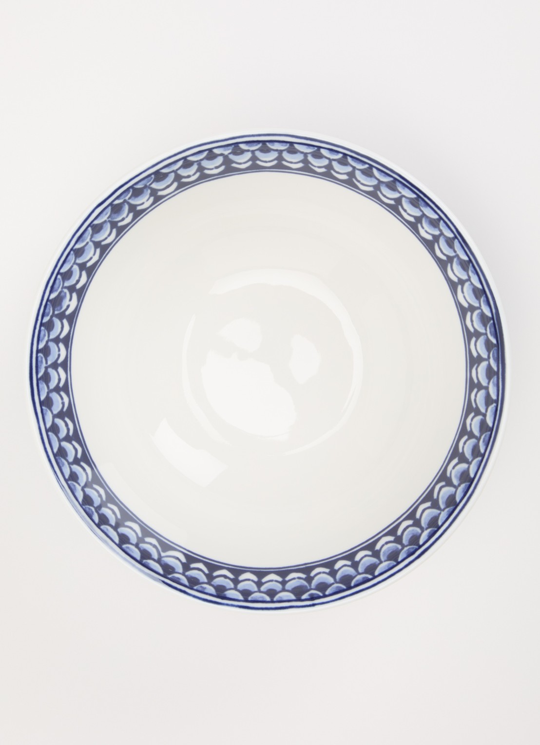 Heinen Delfts Blauw Paauw Blauw kom 14 cm  - voorkant 2 wit