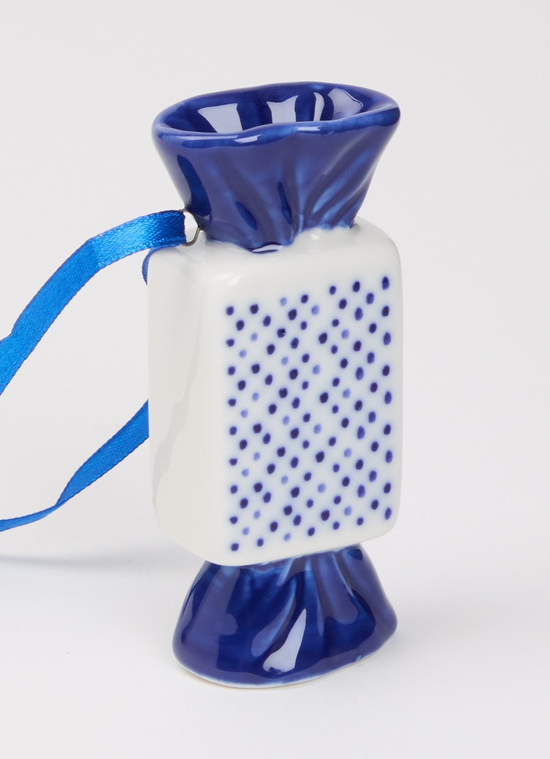 Heinen Delfts Blauw Toffee kersthanger 7,5 cm - detail 2 gebroken wit