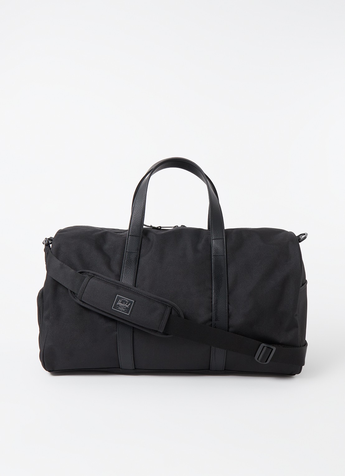 Herschel Supply Duffle Novel 43L weekendtas met afneembare schouderriem - voorkant 3 zwart