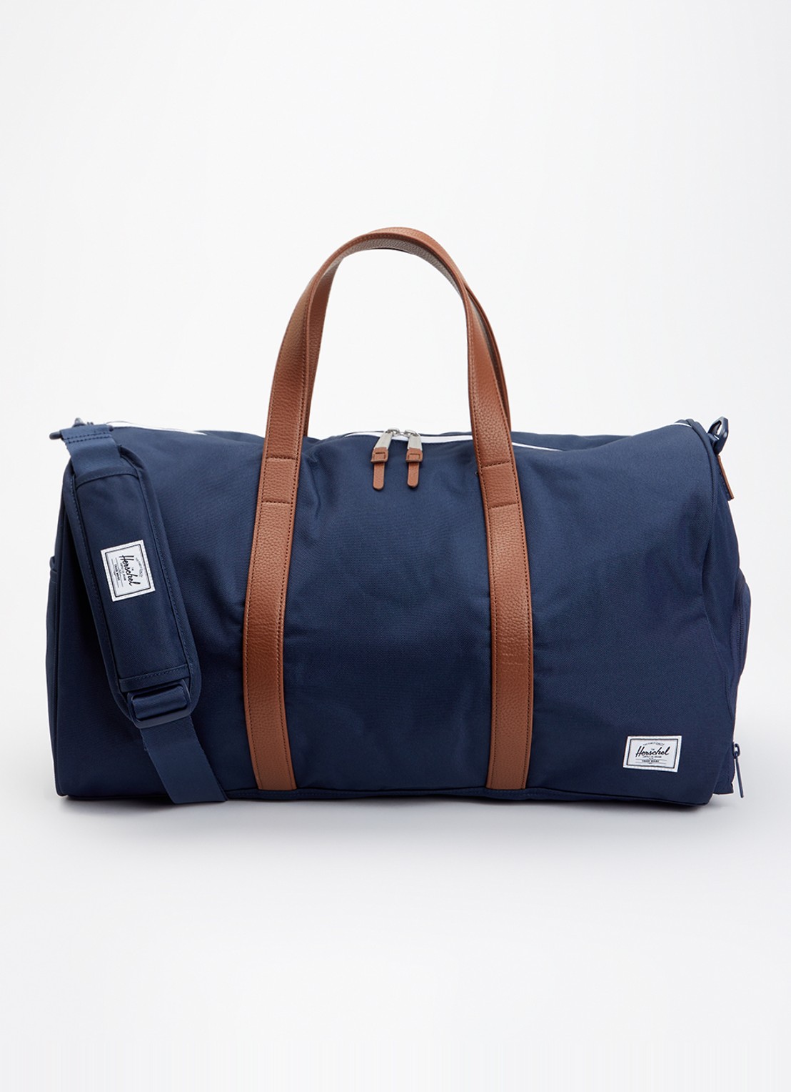 Herschel Supply Duffle Novel 43L weekendtas met afneembare schouderriem - voorkant 2 donkerblauw