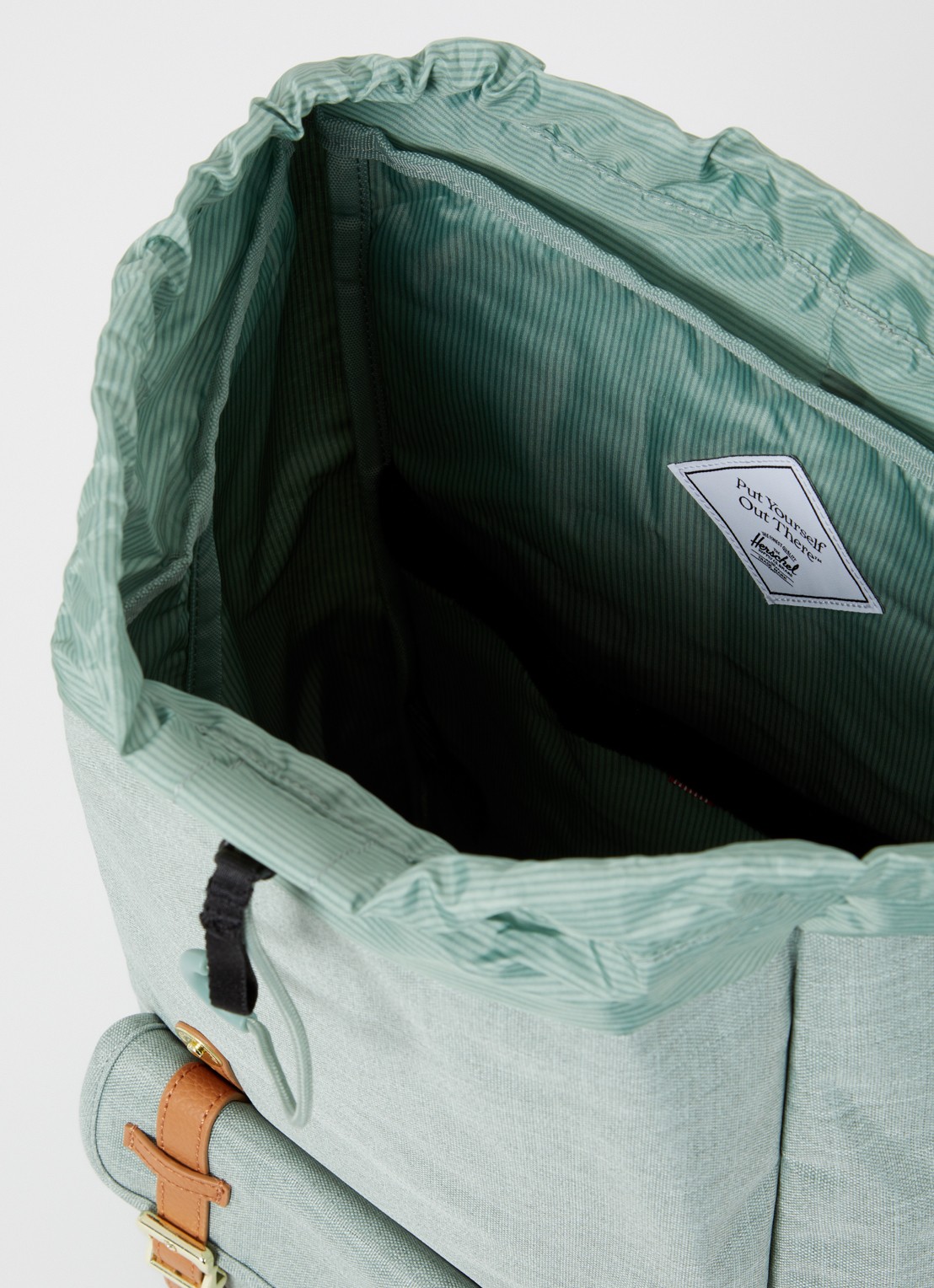 Herschel Supply Little America rugzak met 16 inch laptopvak - detail 2 lindegroen