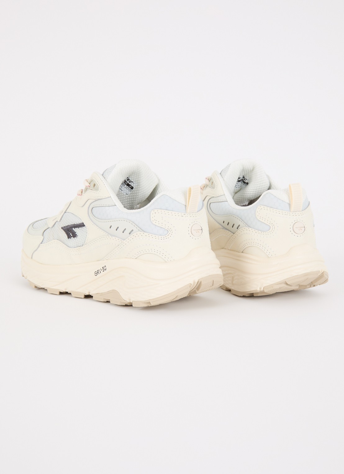 Hi-Tec Eastend WP GRV-30 sneaker met mesh details - achterkant 3 gebroken wit