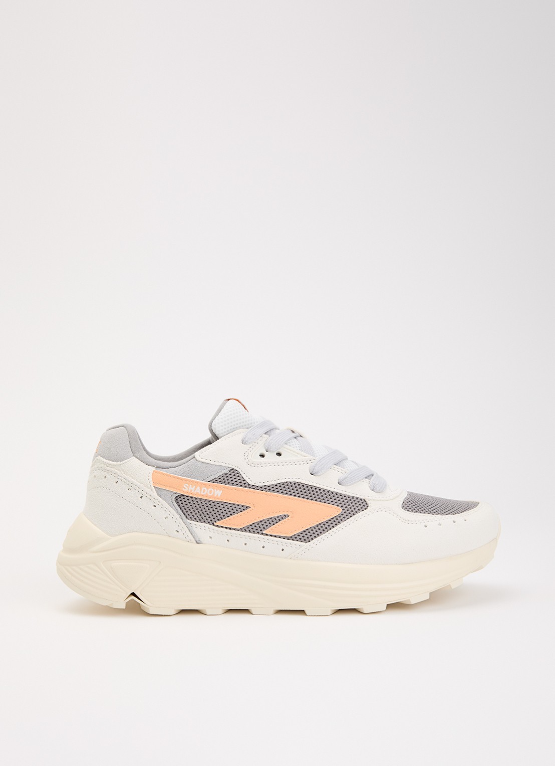 Hi-Tec HTS Shadow RGS sneaker van suède met details van mesh - voorkant 2 orange