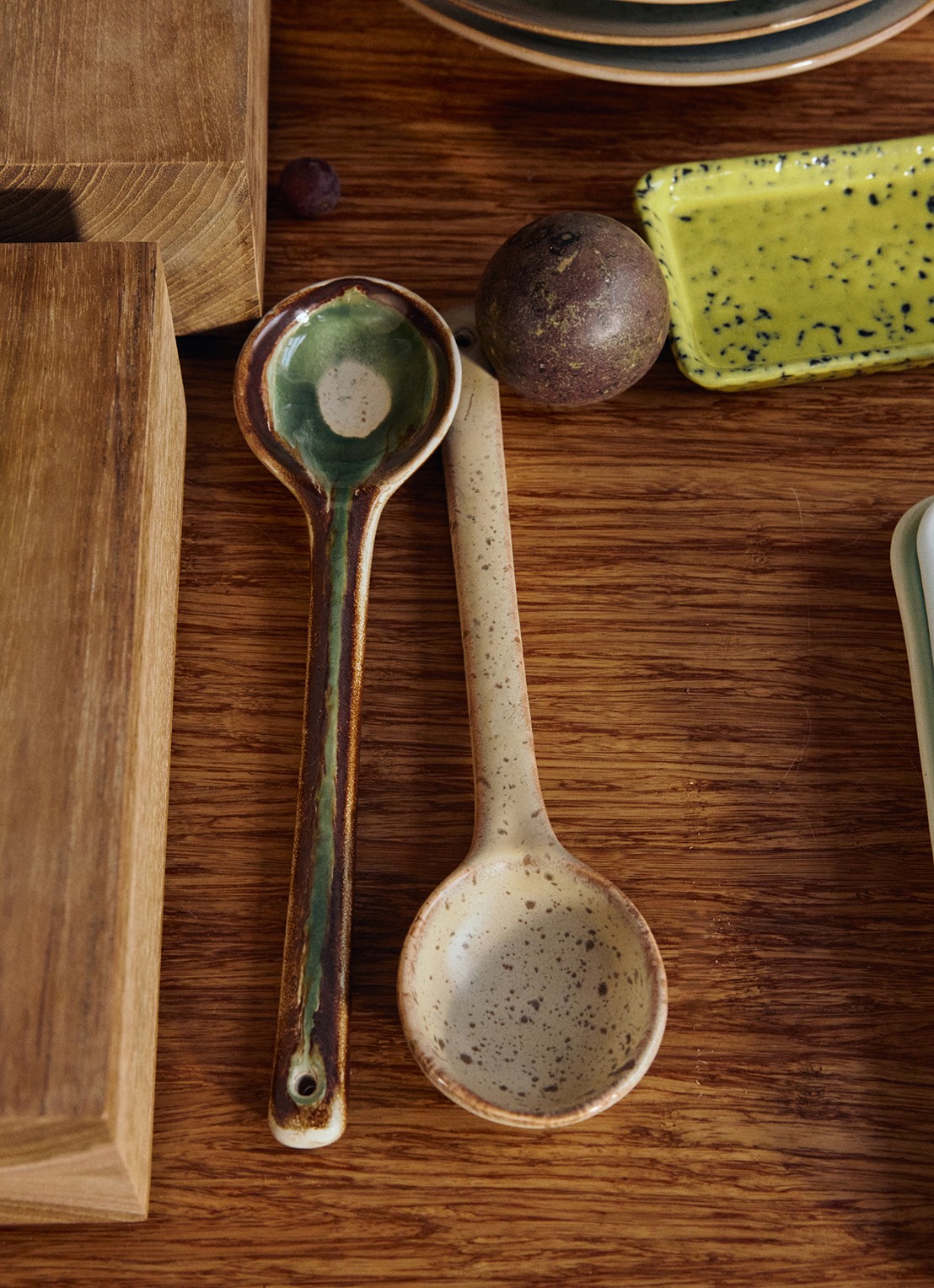 HKliving 70s Ceramics Hills opschepbestek set van 2 - detail 3 multicolor