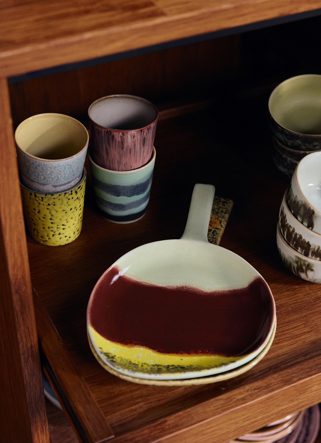 HKliving 70s Ceramics mok - detail 3 roze