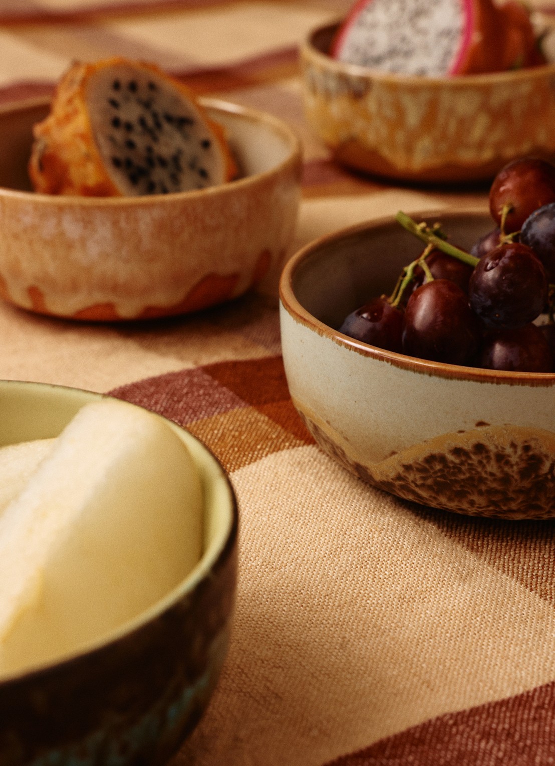 HKliving 70s ceramics: tapas bowl, shell - detail multicolor