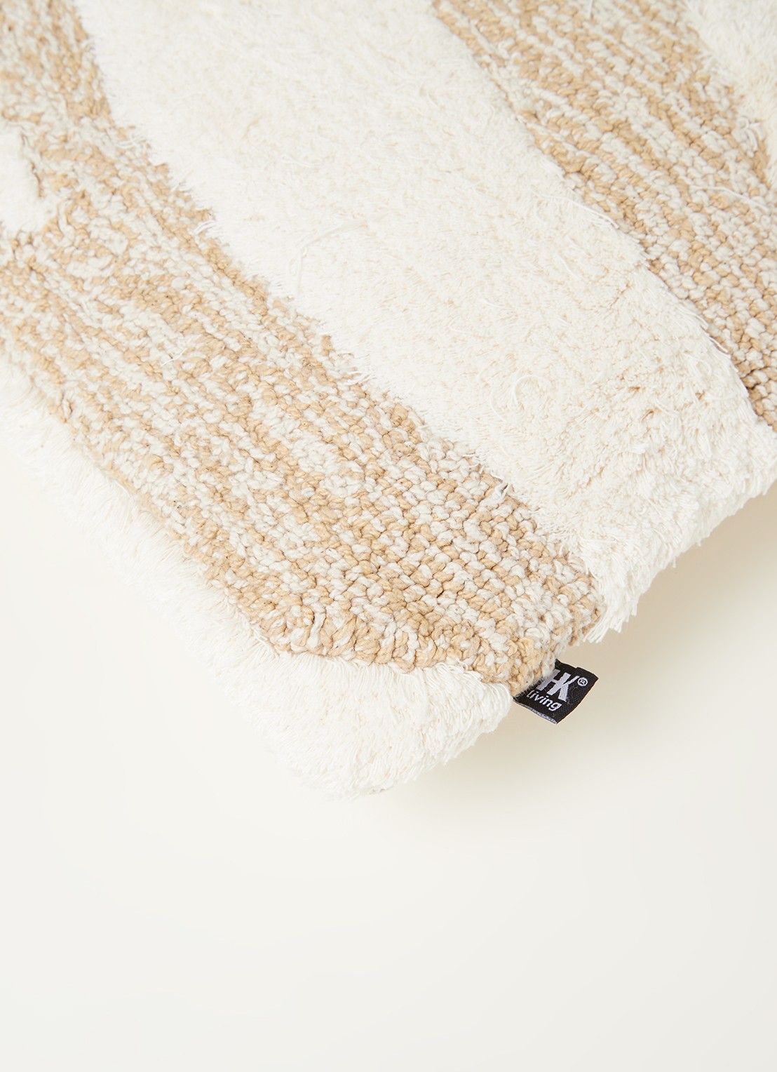 HKliving Fluffy sierkussen 35 x 55 cm - detail 2 zand