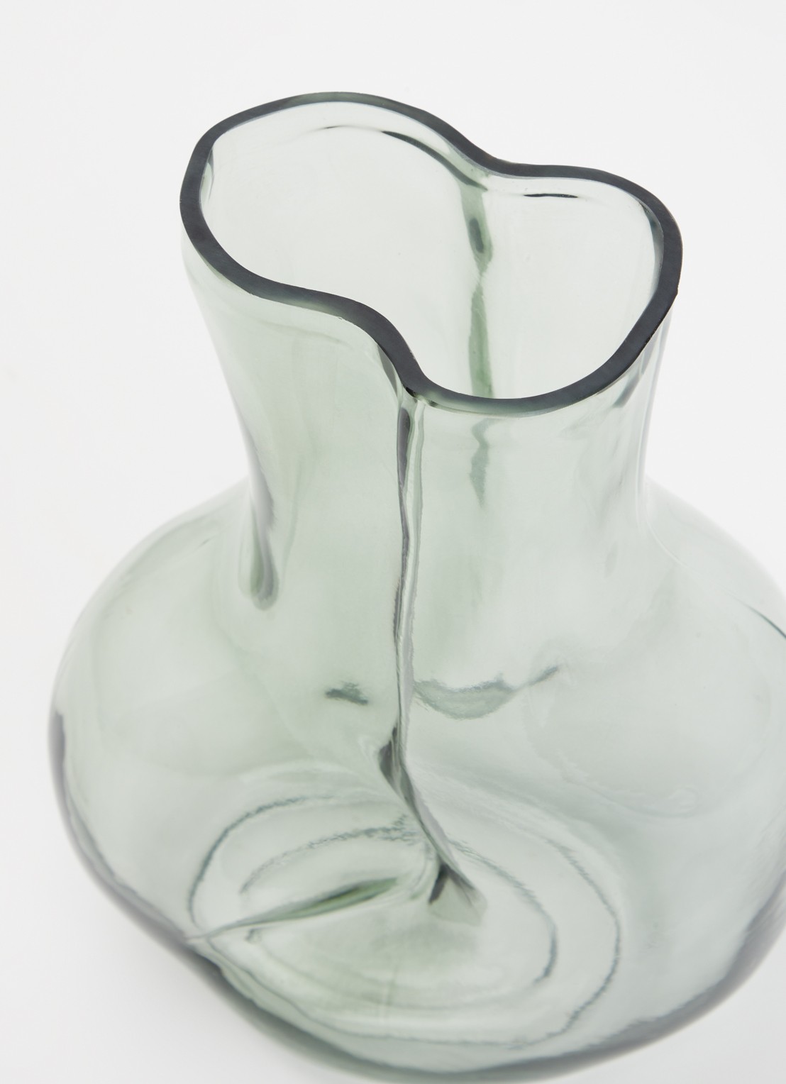 HKliving Gleam vaas 22 cm - voorkant 2 olijfgroen