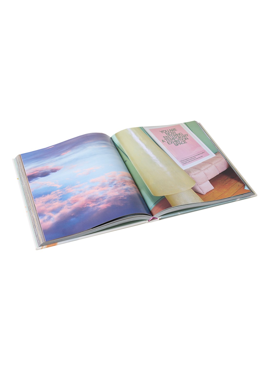 HKliving Lookbook '25 - limited edition - detail 2 wit
