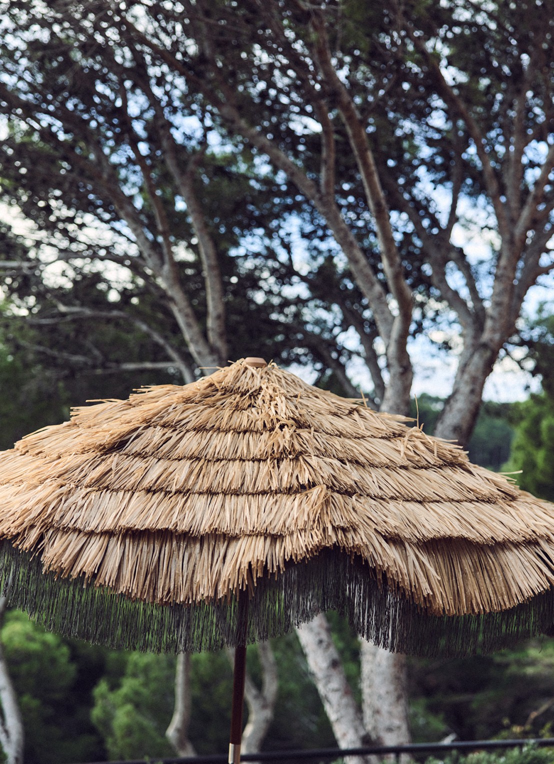 HKliving Serengeti strand parasol met raffia 230 cm - detail 3 lichtbruin