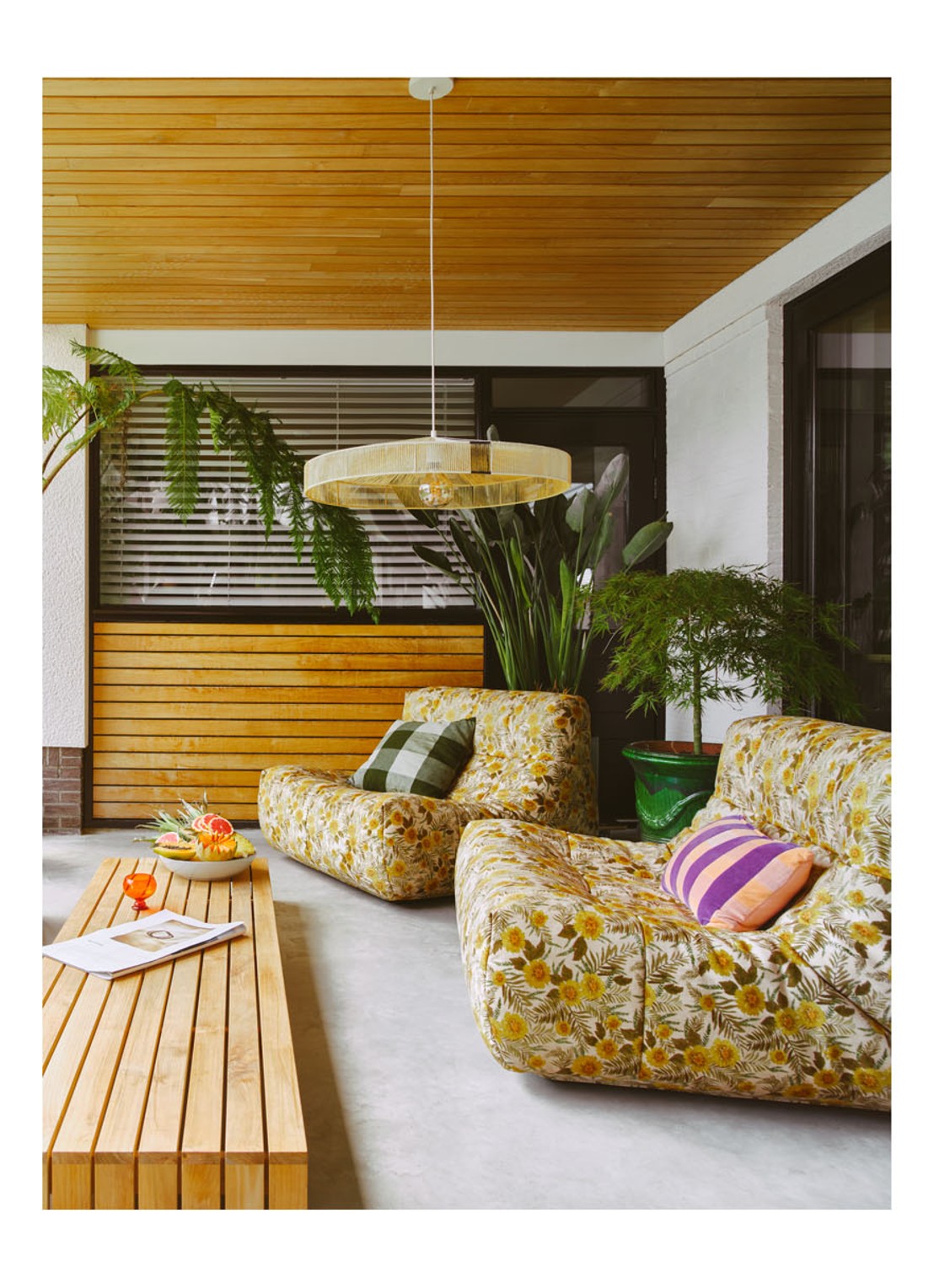 HKliving Striped sierkussen 50 x 30 cm - voorkant 3 multicolor