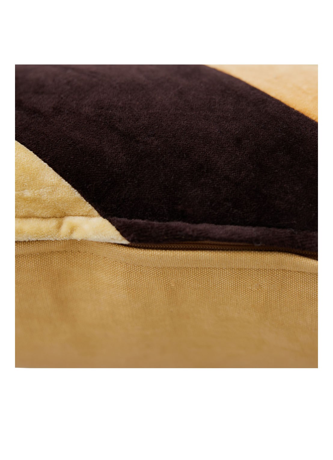 HKliving Striped sierkussen 60 x 35 cm - detail 4 abrikoos