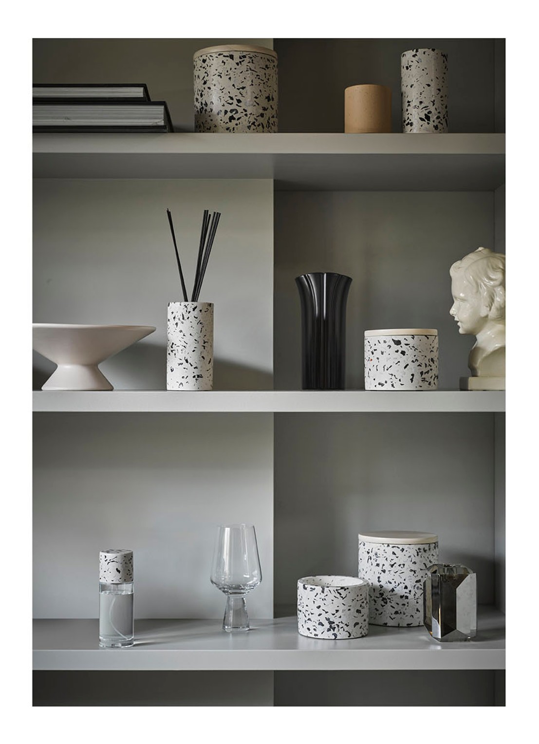 HKliving Terrazzo dienblad 32 cm - voorkant 3 wit