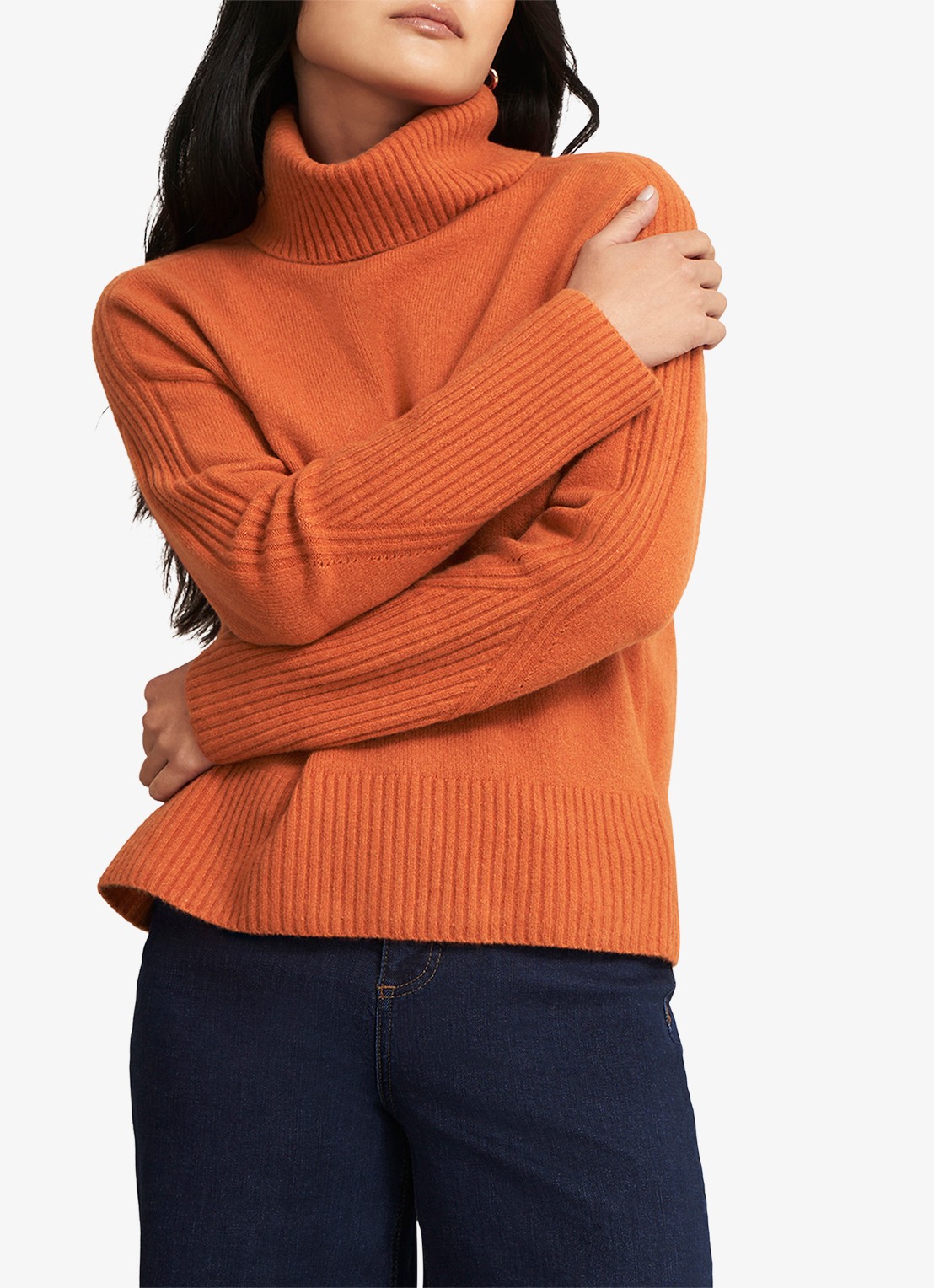 Hobbs Amber fijngebreide trui met col - detail 3 orange