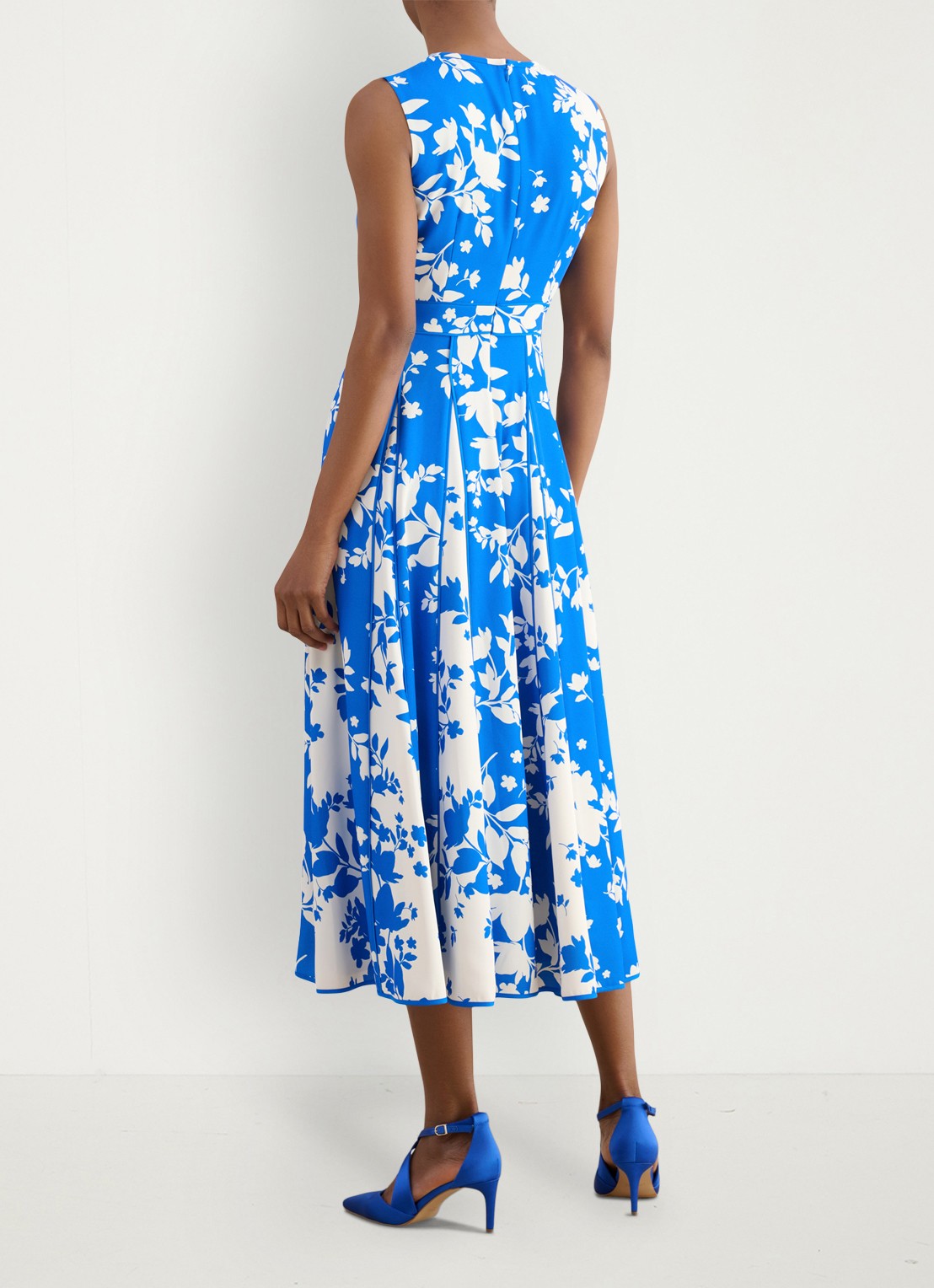 Hobbs Angelica midi jurk met plooien - achterkant blauw