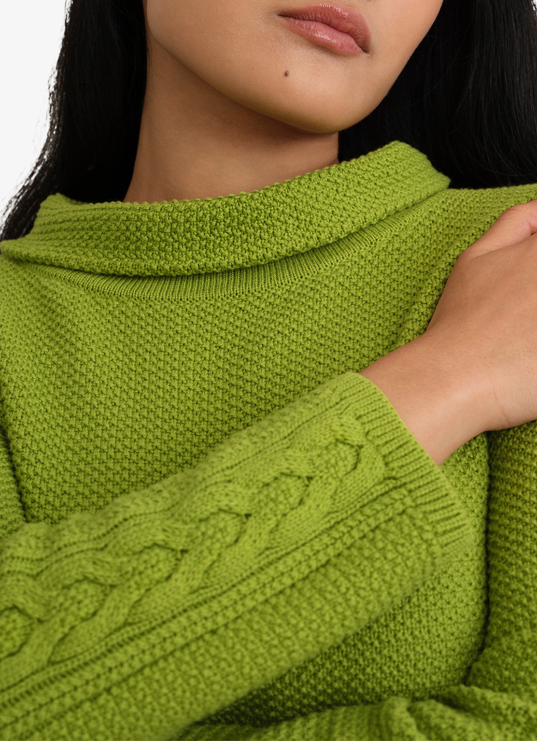 Hobbs Camilla grofgebreide trui met col - detail 5 groen
