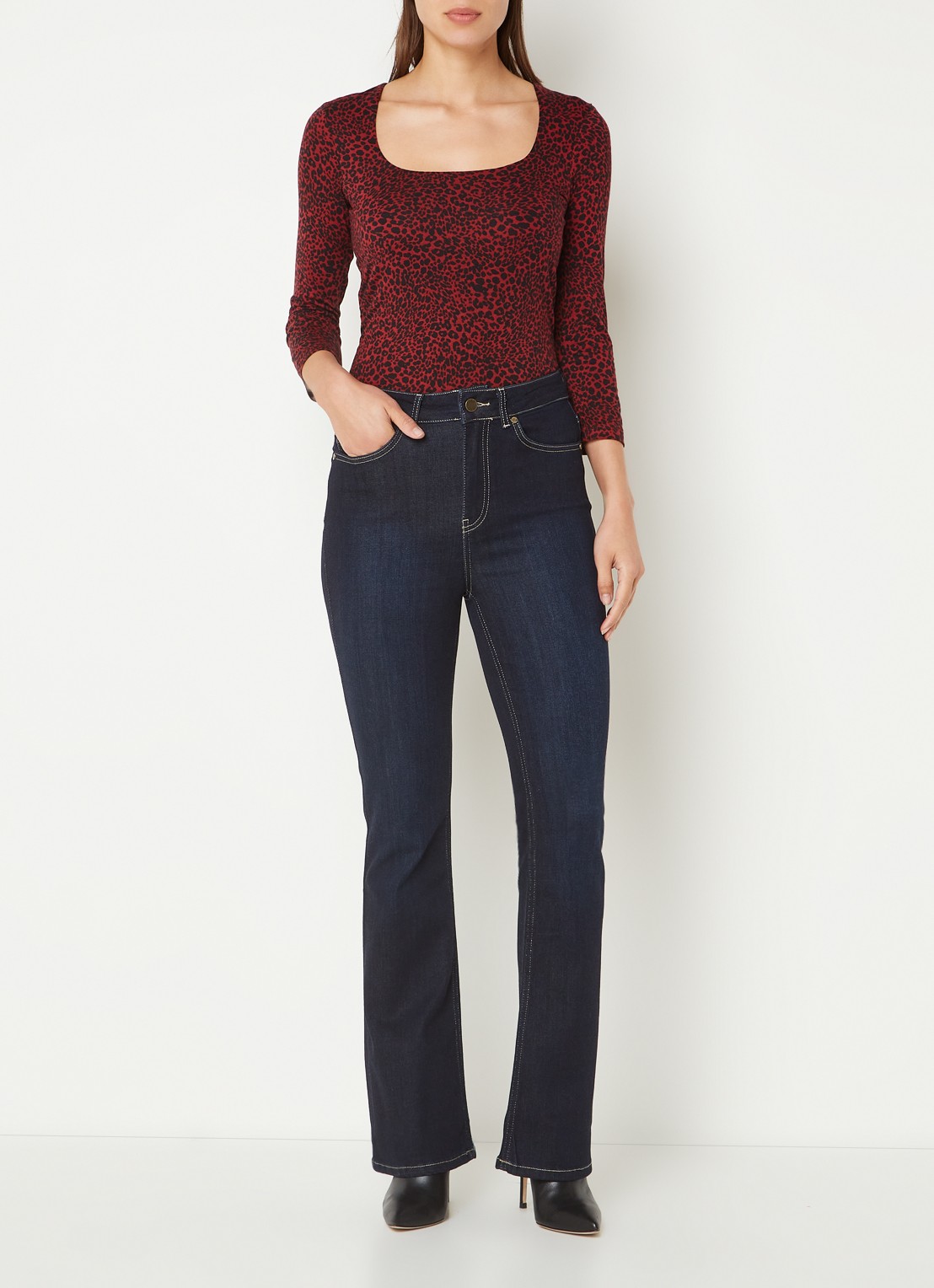 Hobbs Debbie top met dierenprint - voorkant 4 donkerrood