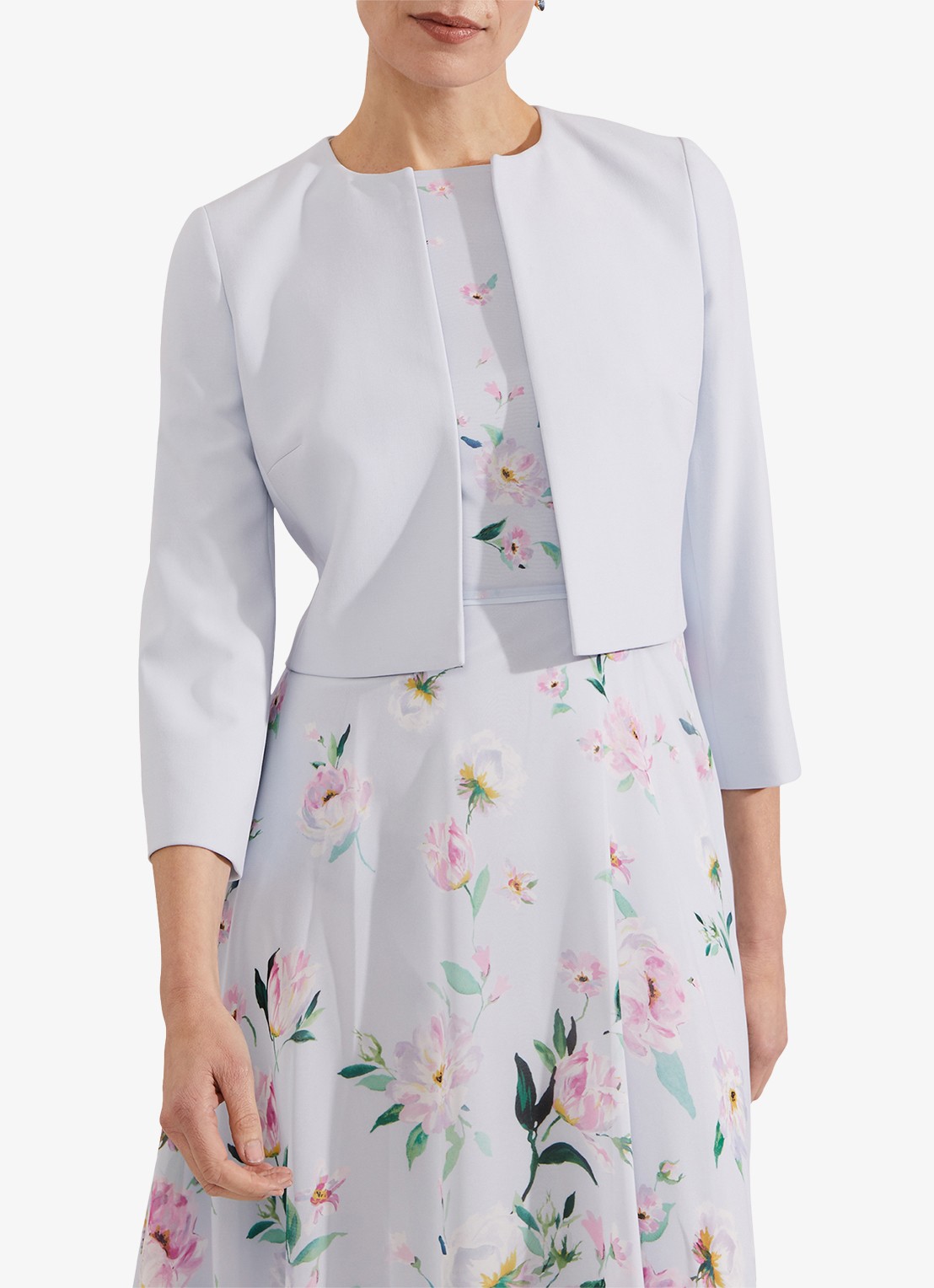 Hobbs Elize bolero met schoudervulling - detail 2 blauw