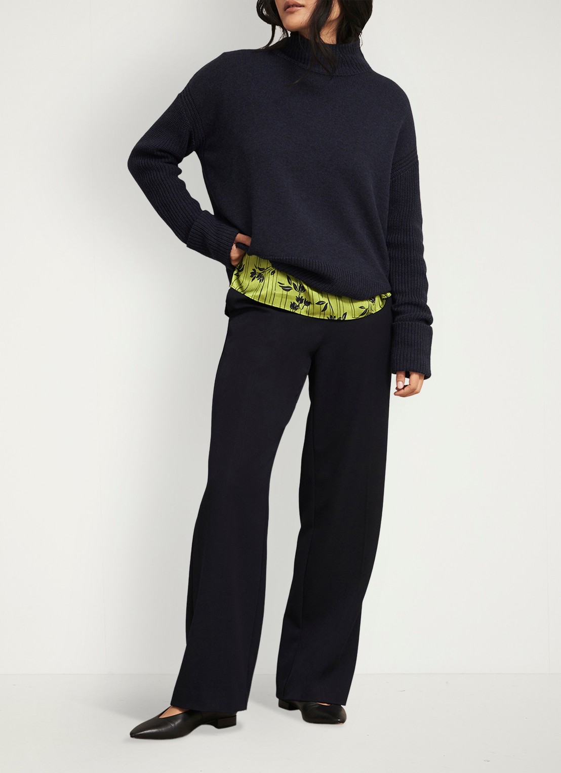 Hobbs Fara blouse met bloemenprint - detail 3 groen