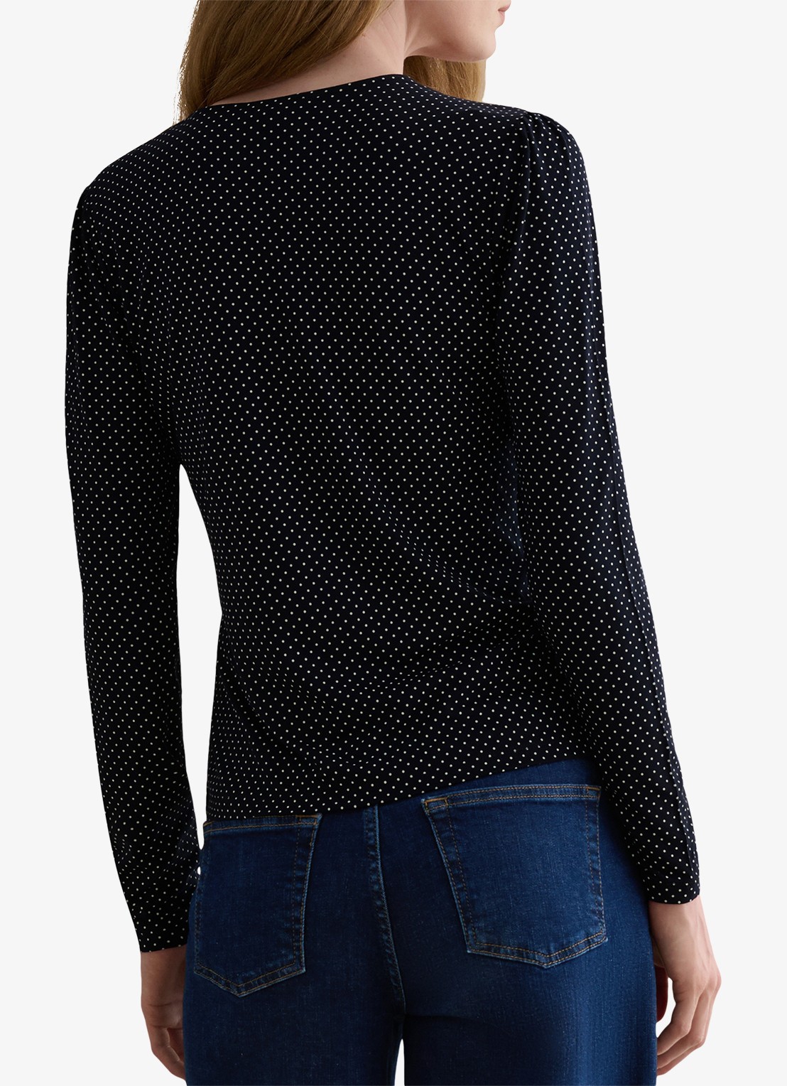 Hobbs Hannah top met v-hals en stippenprint - achterkant donkerblauw
