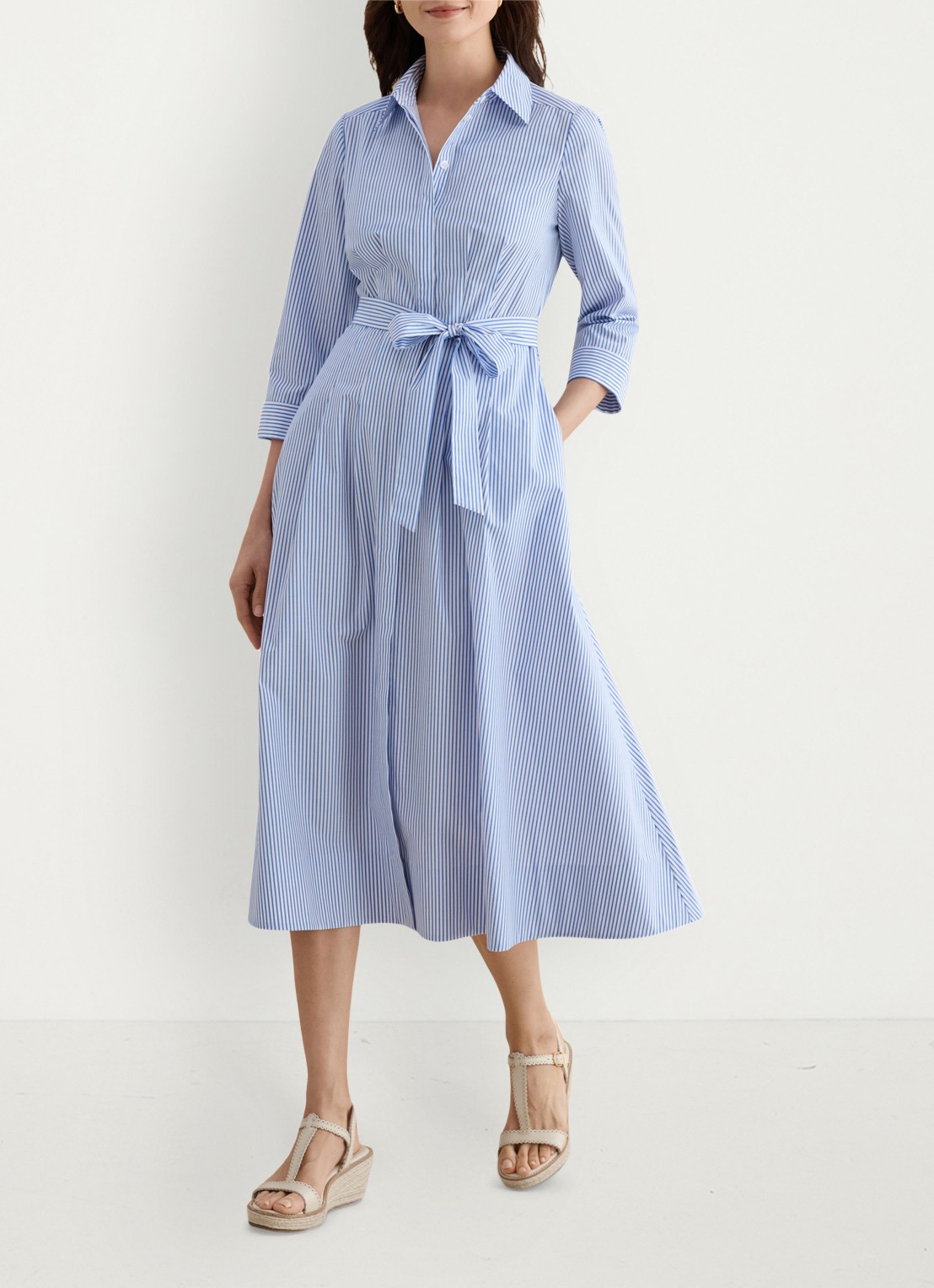 Hobbs Jane midi blousejurk met streepprint en strikceintuur - detail 4 lichtblauw