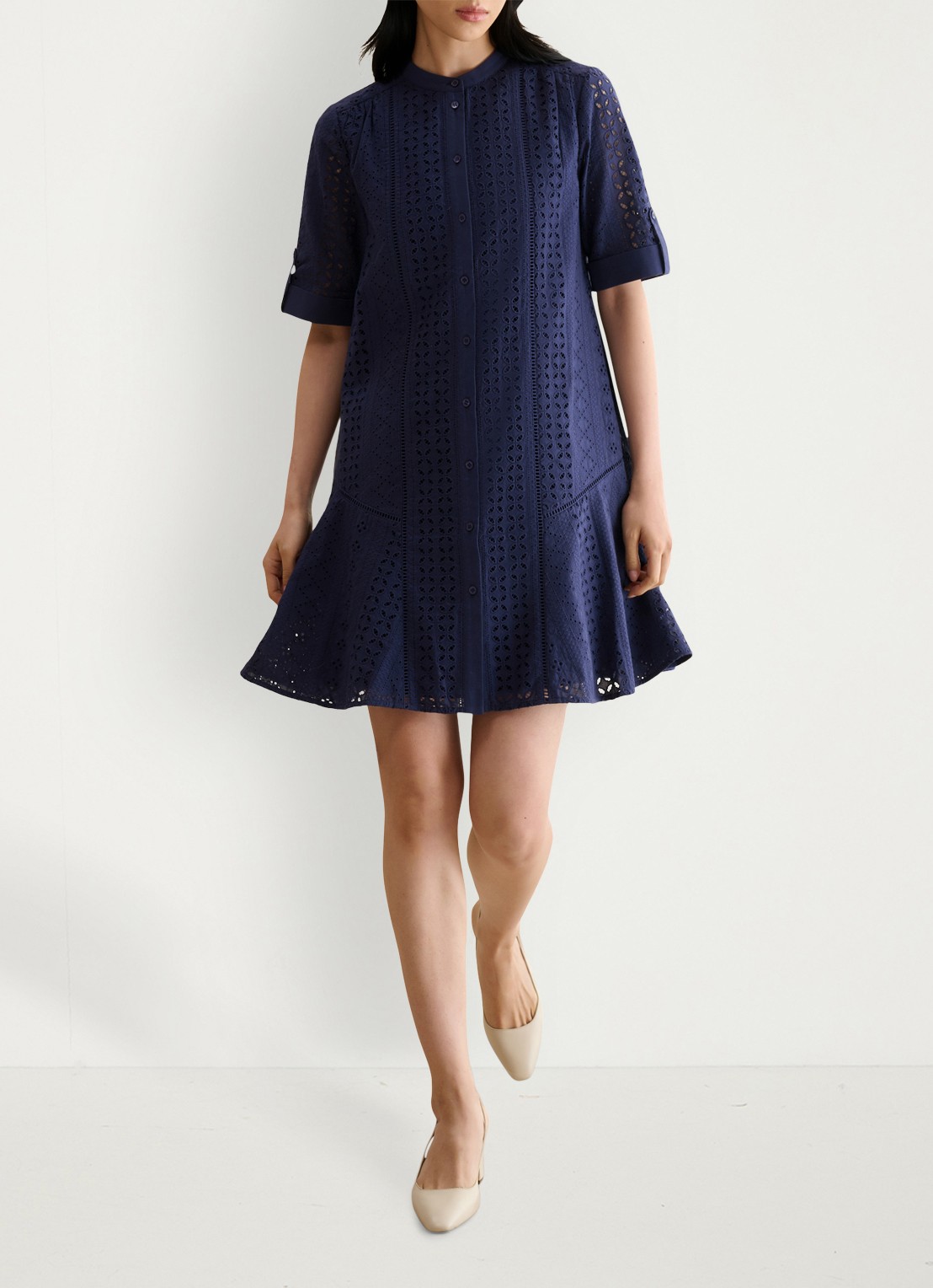 Hobbs Jasmine mini jurk met broderie - detail 2 donkerblauw