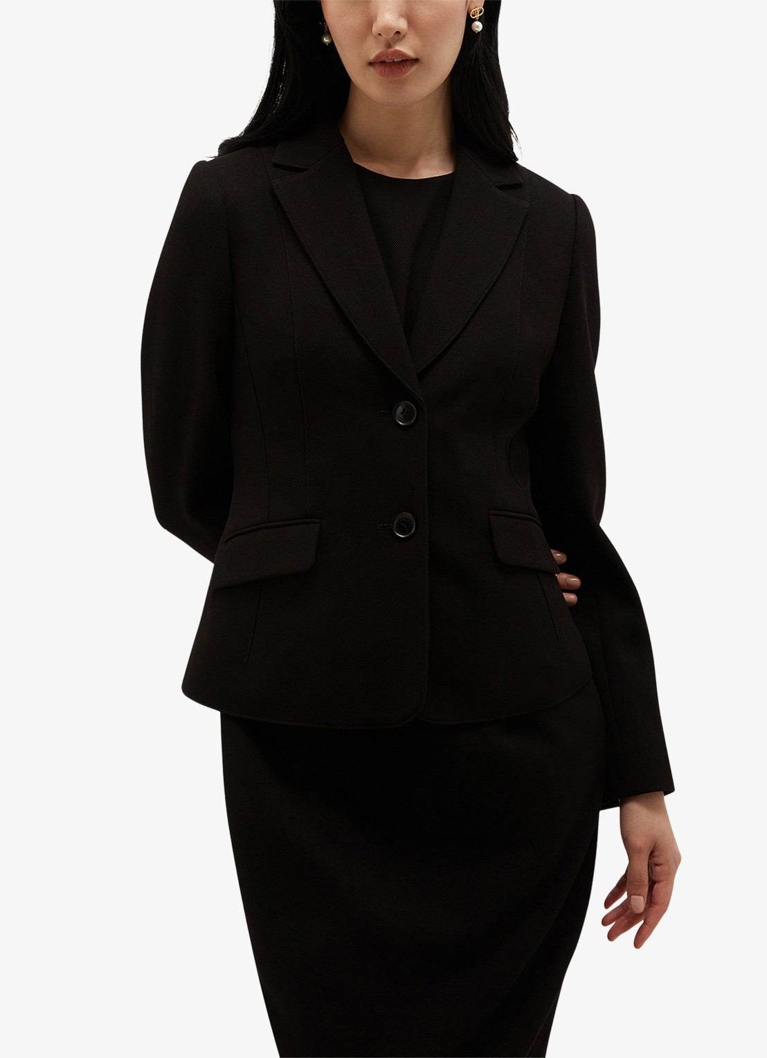Hobbs Lea blazer met klepzakken - detail 4 zwart
