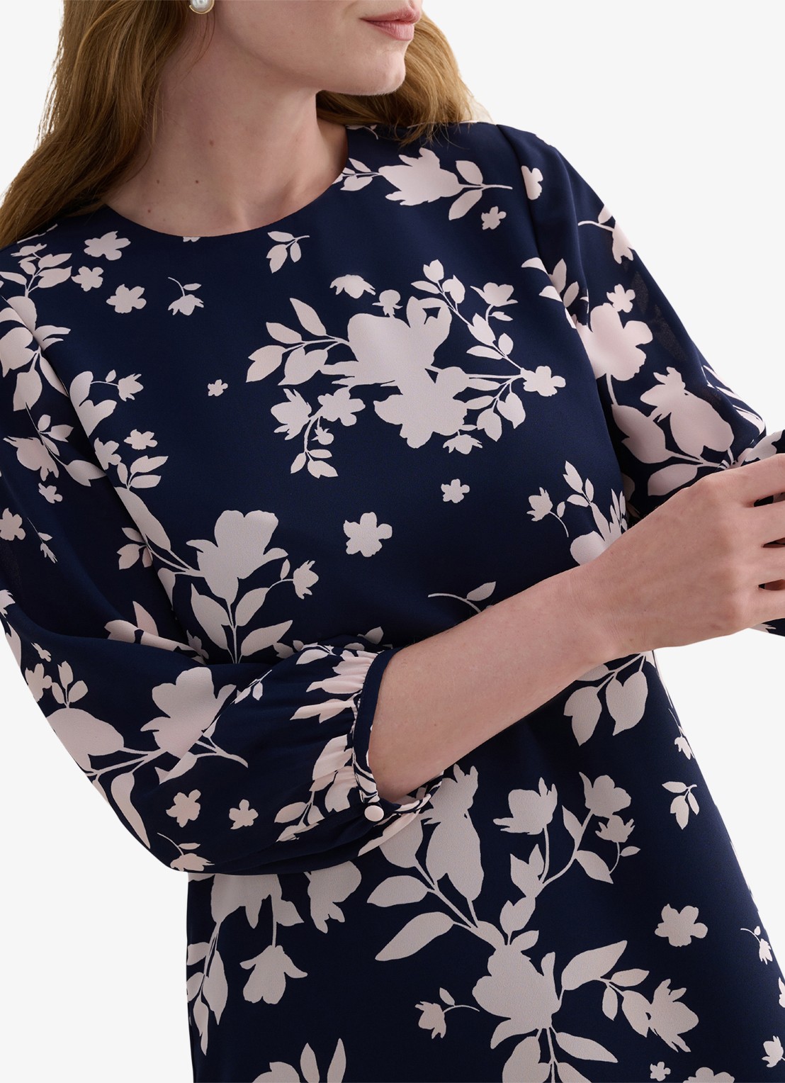 Hobbs Liana mini jurk met bloemenprint - detail 4 donkerblauw