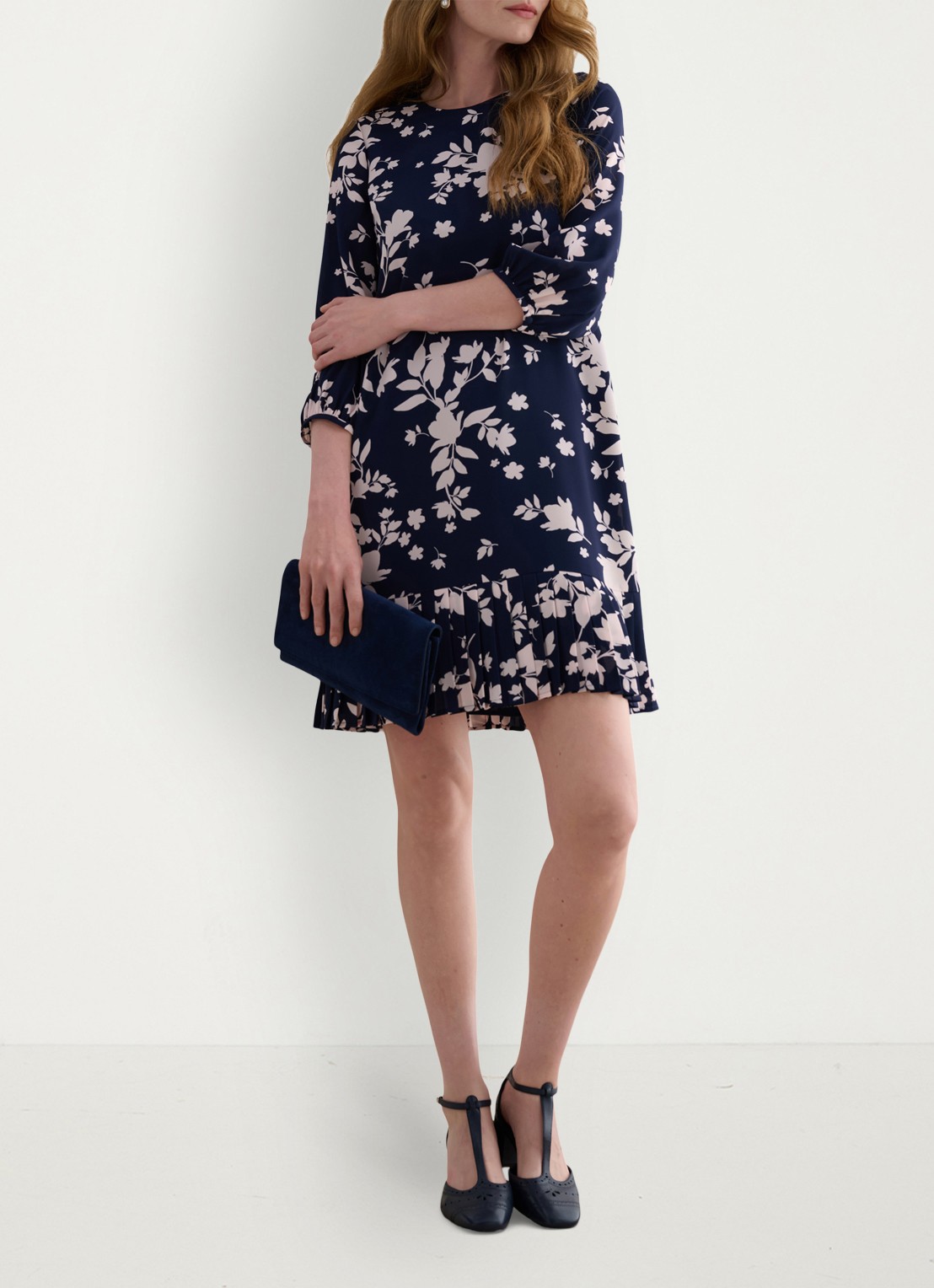 Hobbs Liana mini jurk met bloemenprint - voorkant 3 donkerblauw