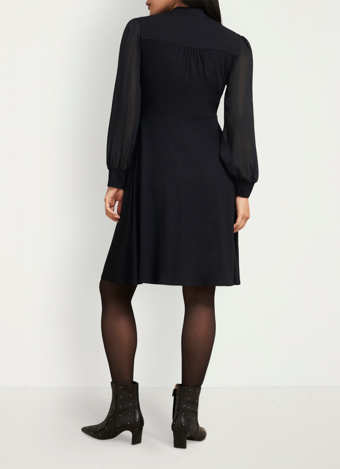 Hobbs Liberty midi tuniekjurk met pofmouwen - achterkant zwart