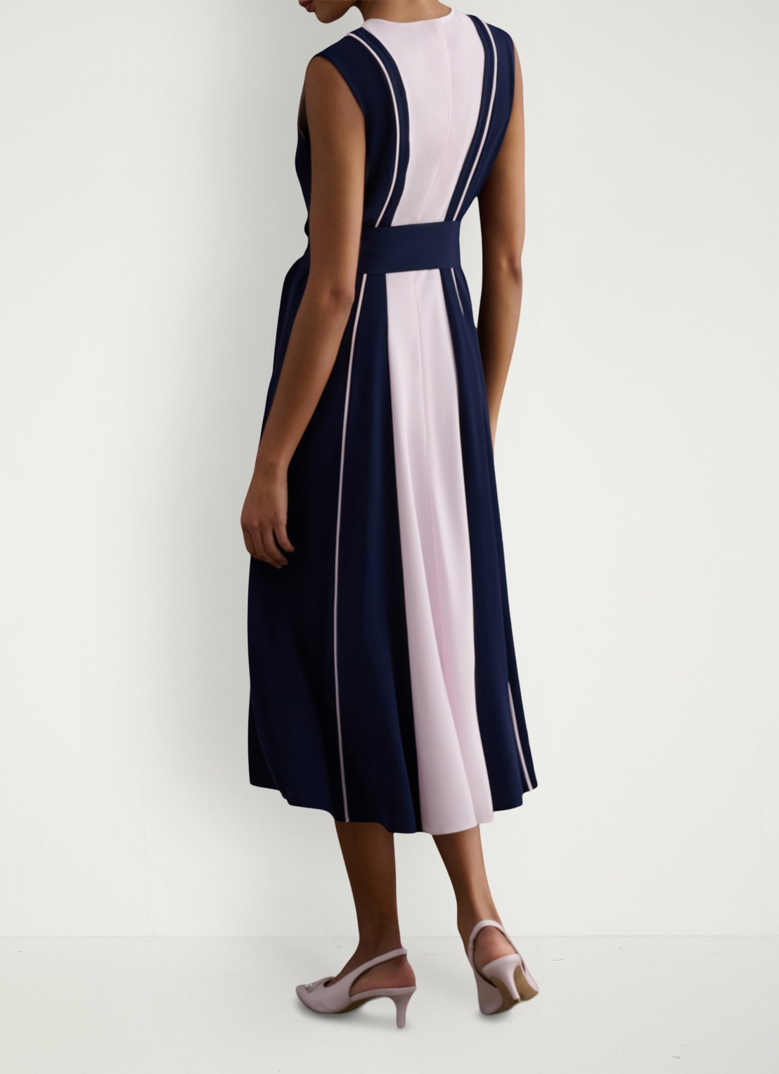 Hobbs Louise midi jurk met strikceintuur - achterkant 3 oudroze