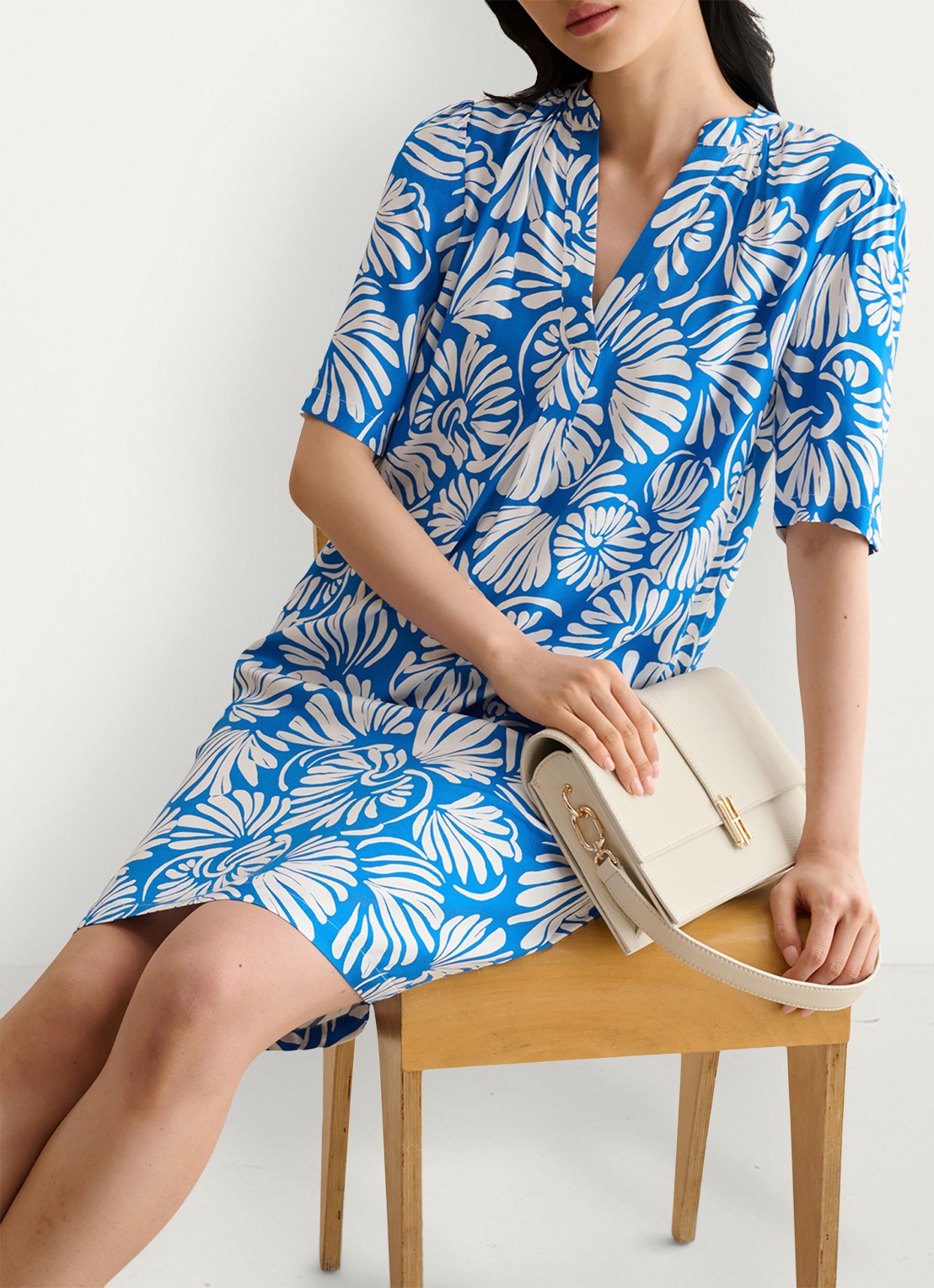 Hobbs Lucille mini tuniekjurk met print  - detail 4 blauw