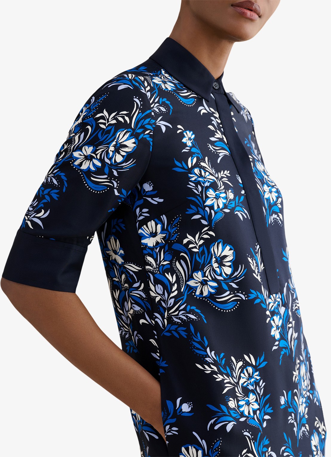 Hobbs Marciella mini tuniekjurk met bloemenprint - detail donkerblauw