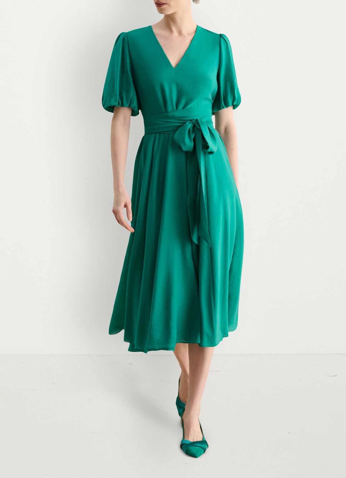 Hobbs Midi jurk met strikceintuur en V-hals - voorkant 6 groen