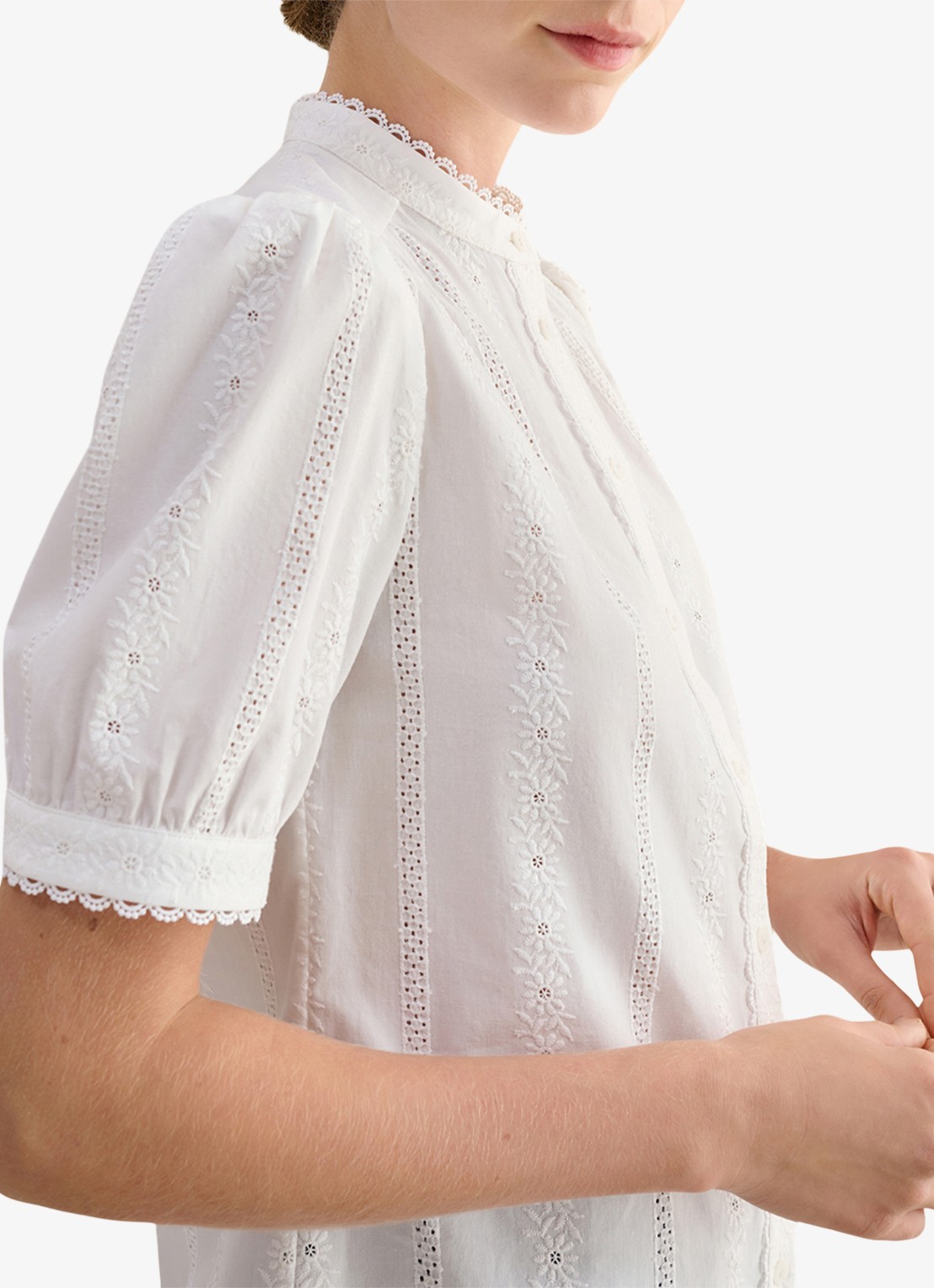 Hobbs Sawyer blouse met borduring  - detail 4 wit